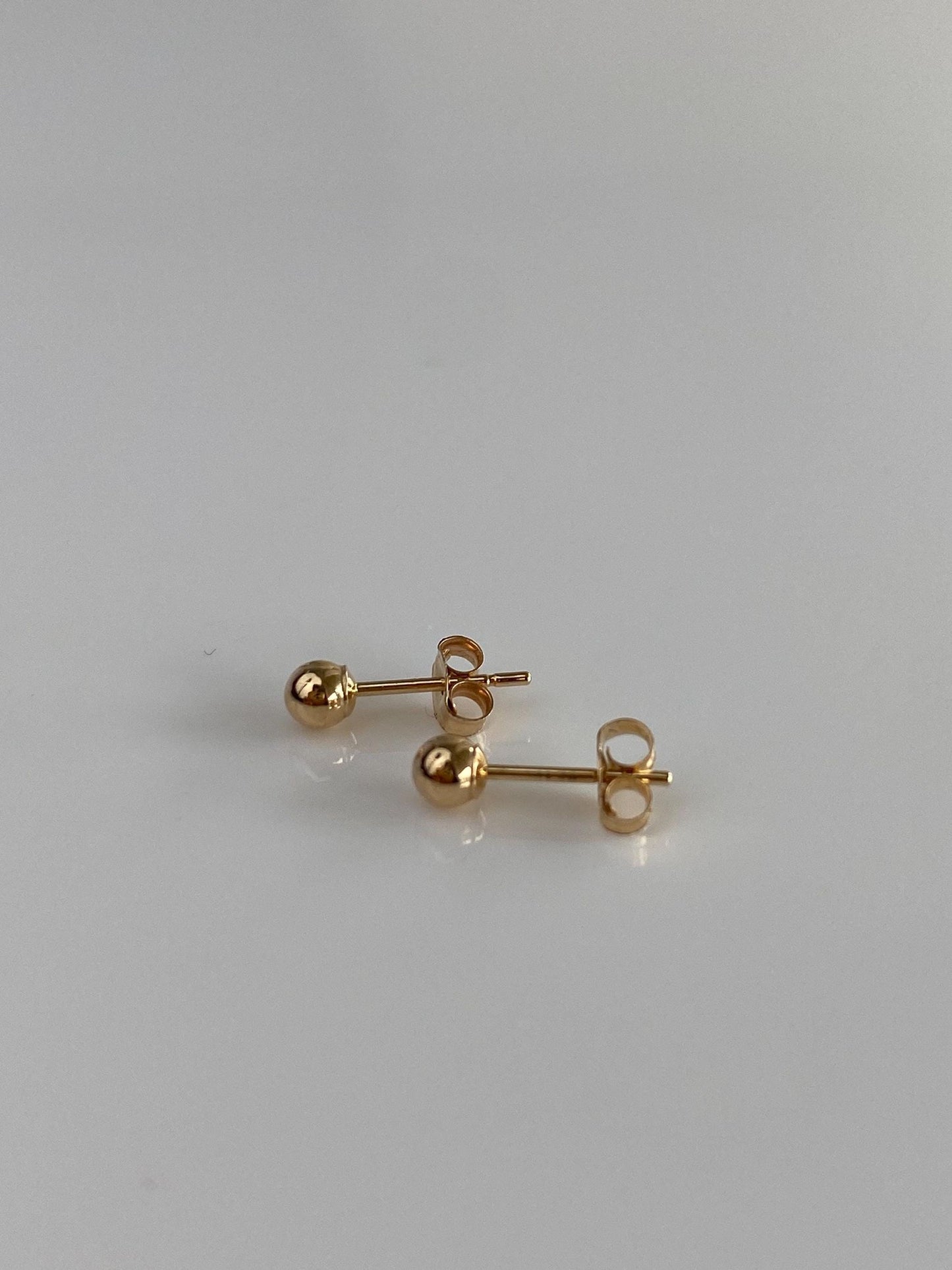 Vintage 10k Yellow Gold Ball Stud Earrings