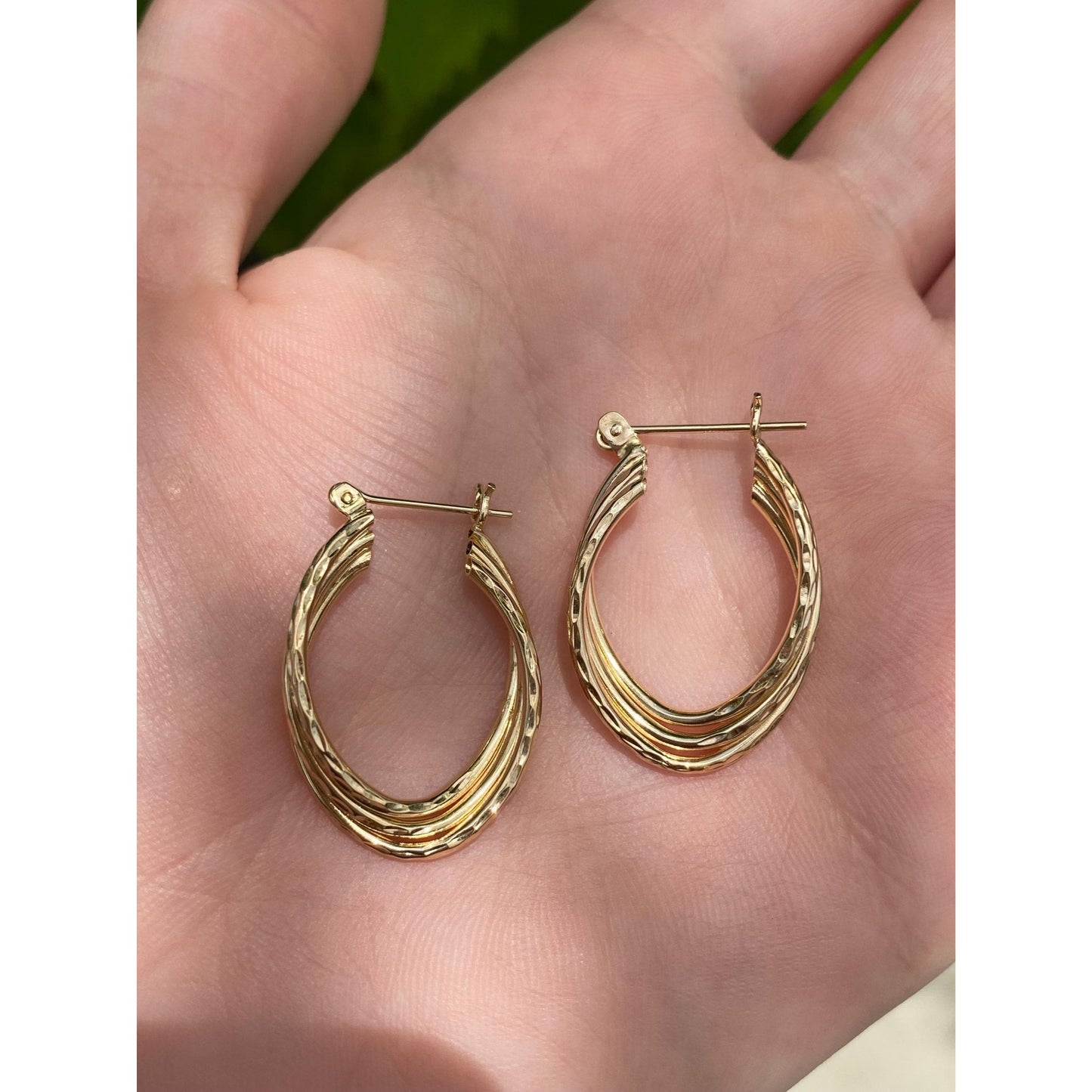 Vintage 14k Yellow Gold Diamond Cut Layered Hoop Earrings