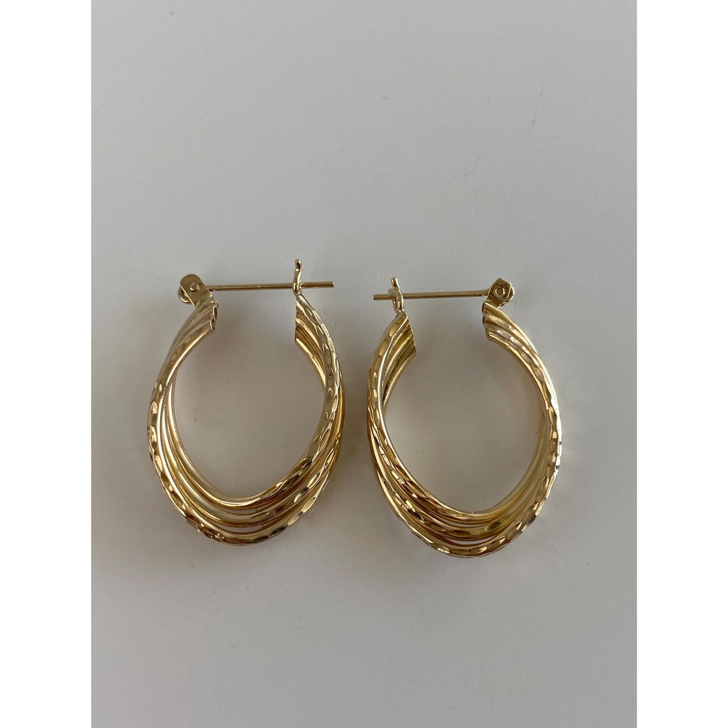 Vintage 14k Yellow Gold Diamond Cut Layered Hoop Earrings