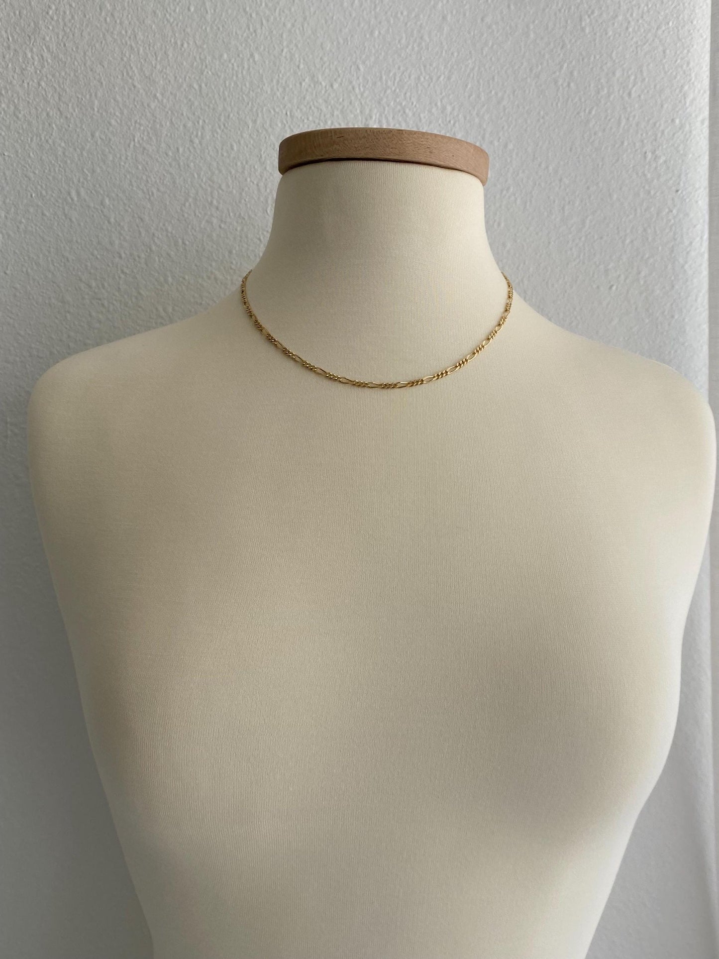 Vintage Solid 14k Yellow Gold Figaro Chain Necklace - 18.5 inches