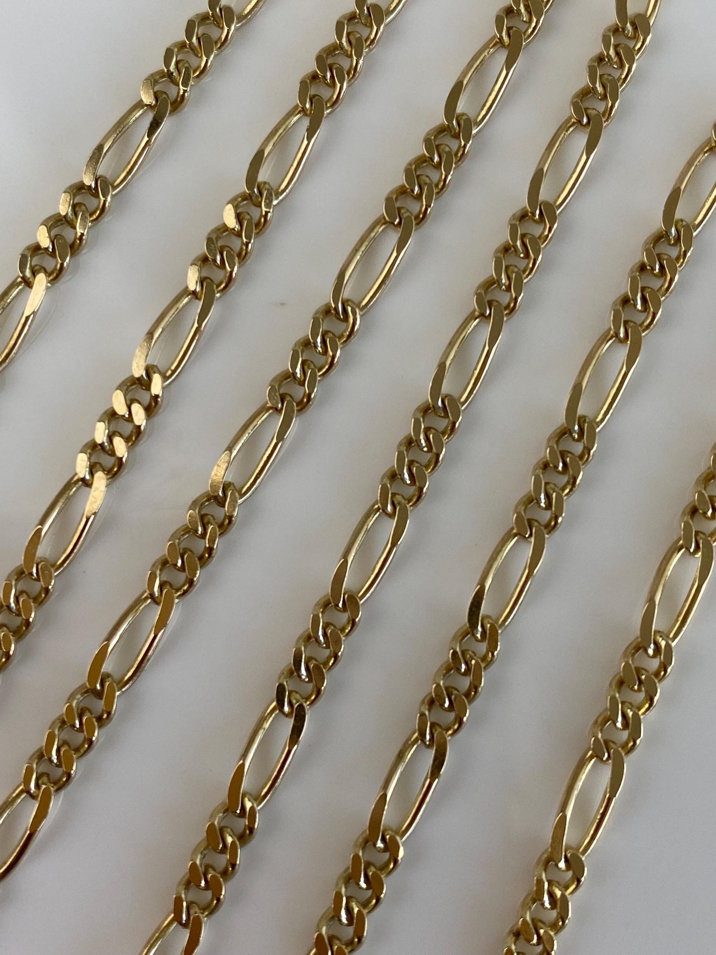 Vintage Solid 14k Yellow Gold Figaro Chain Necklace - 18.5 inches