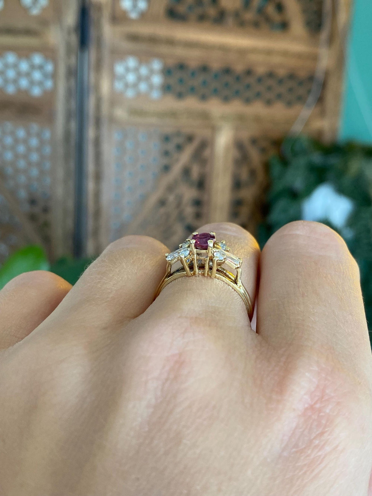 Vintage Solid 18k Yellow Gold Ruby Diamonds Ring - Size 6.25