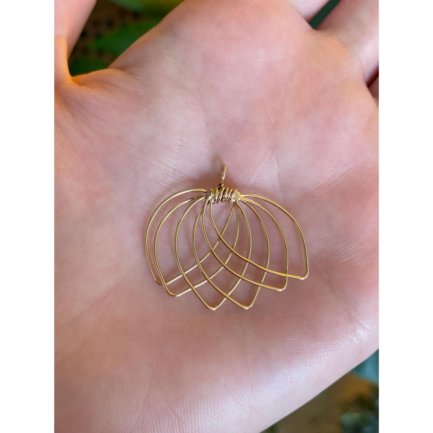 Vintage Solid 14k Yellow Gold Wire Wrapped Charm