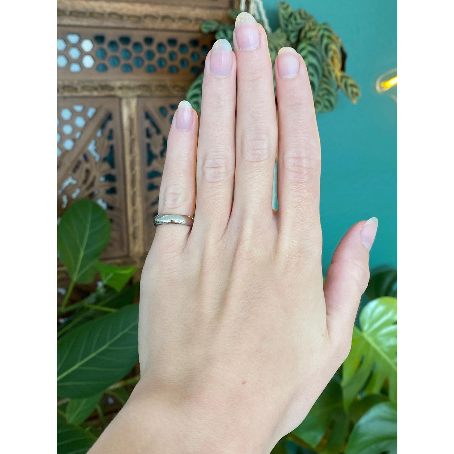 Vintage Solid 14k White Gold Ring Band - Size 4.75