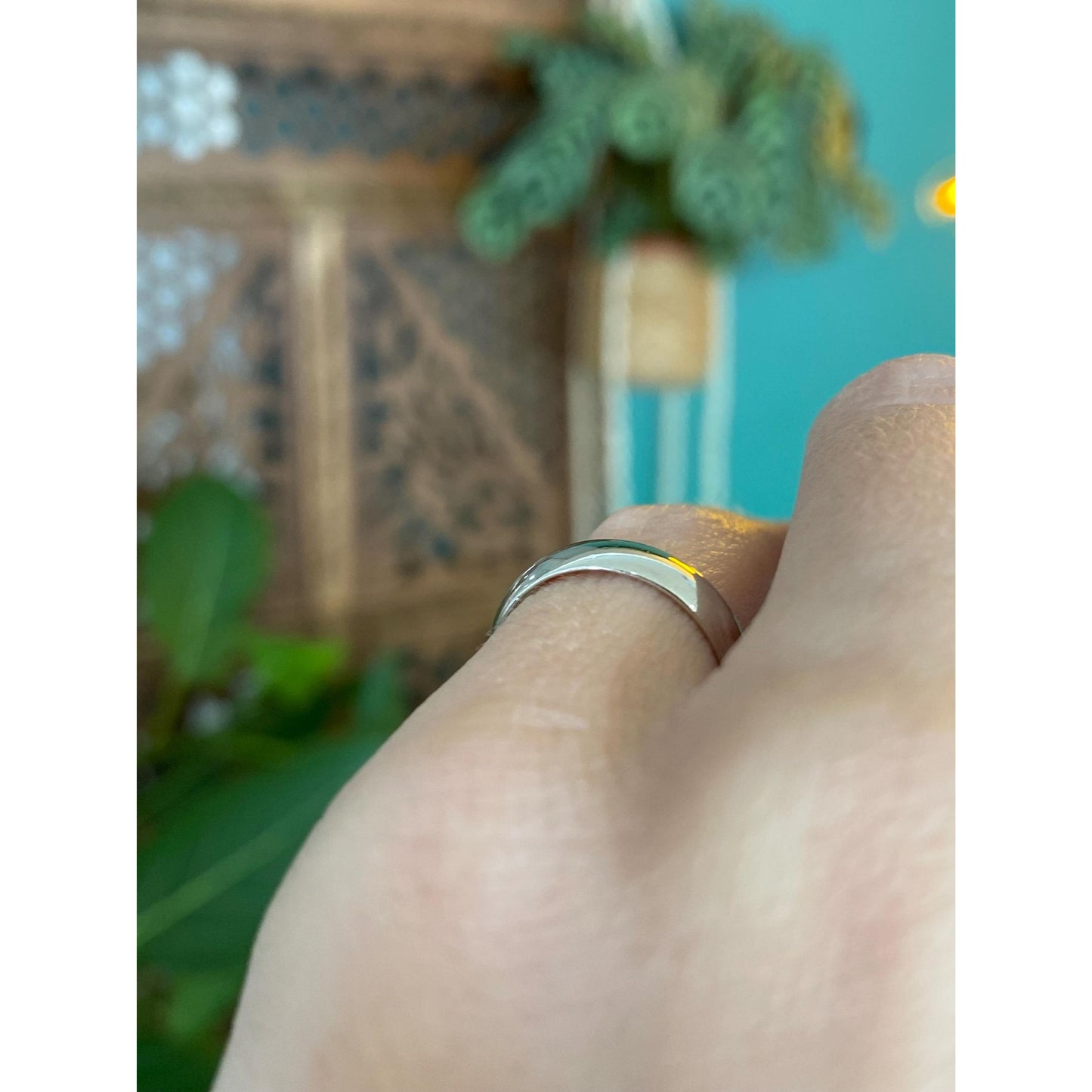 Vintage Solid 14k White Gold Ring Band - Size 4.75