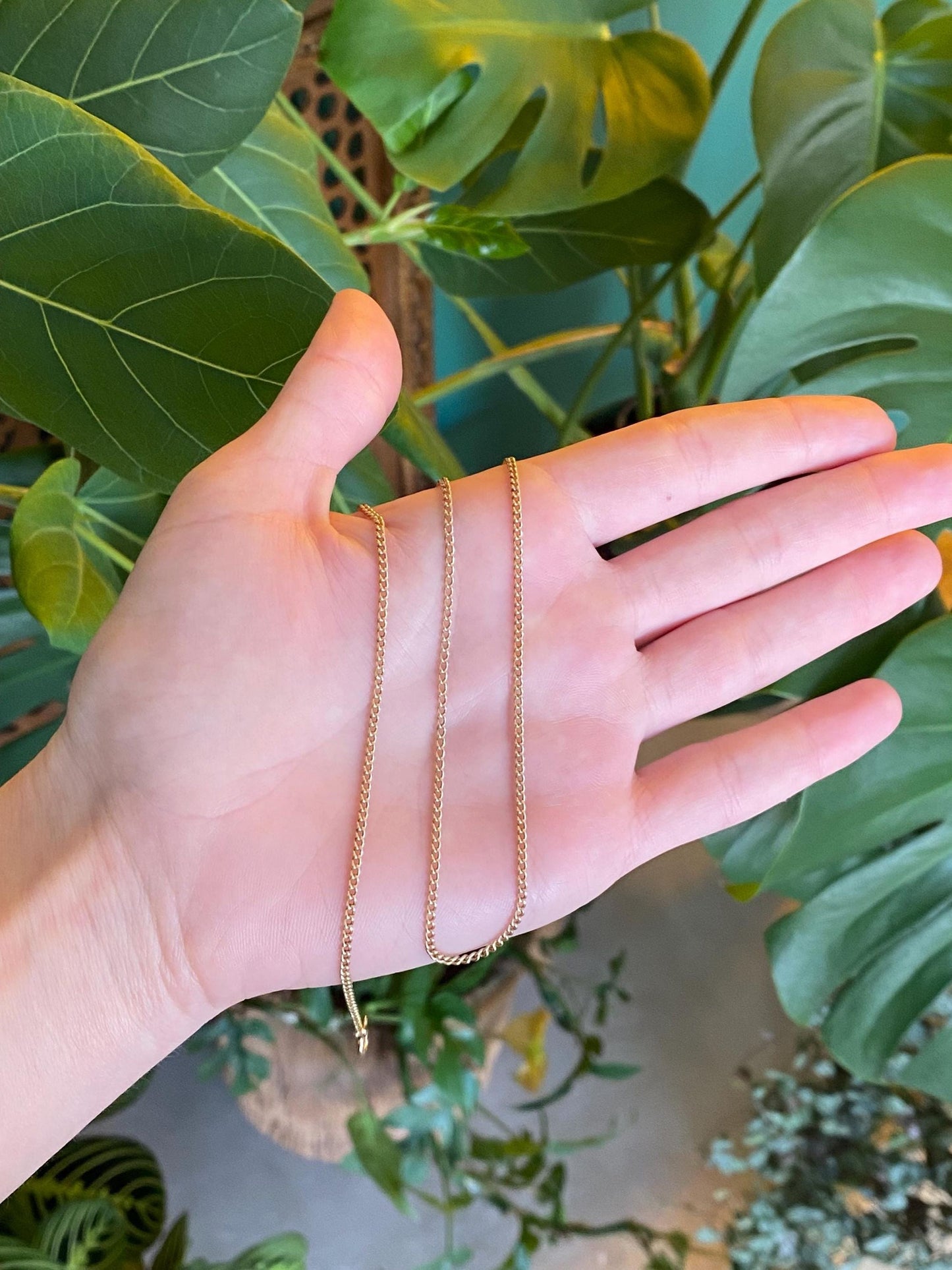 Vintage Solid 10k Yellow Gold Curb Chain Necklace - 17.5 inches