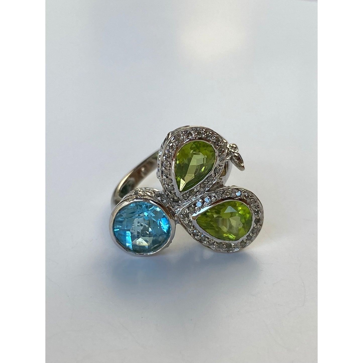 Vintage Solid 14k White Gold Topaz Peridot Clear Sapphire Ring - Size 6.5
