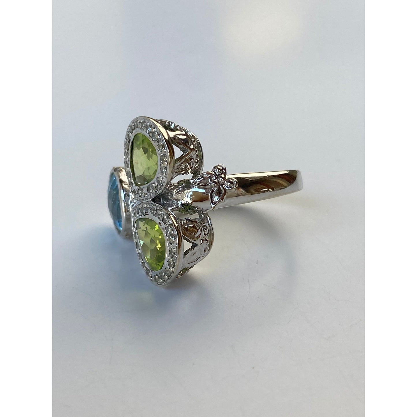 Vintage Solid 14k White Gold Topaz Peridot Clear Sapphire Ring - Size 6.5