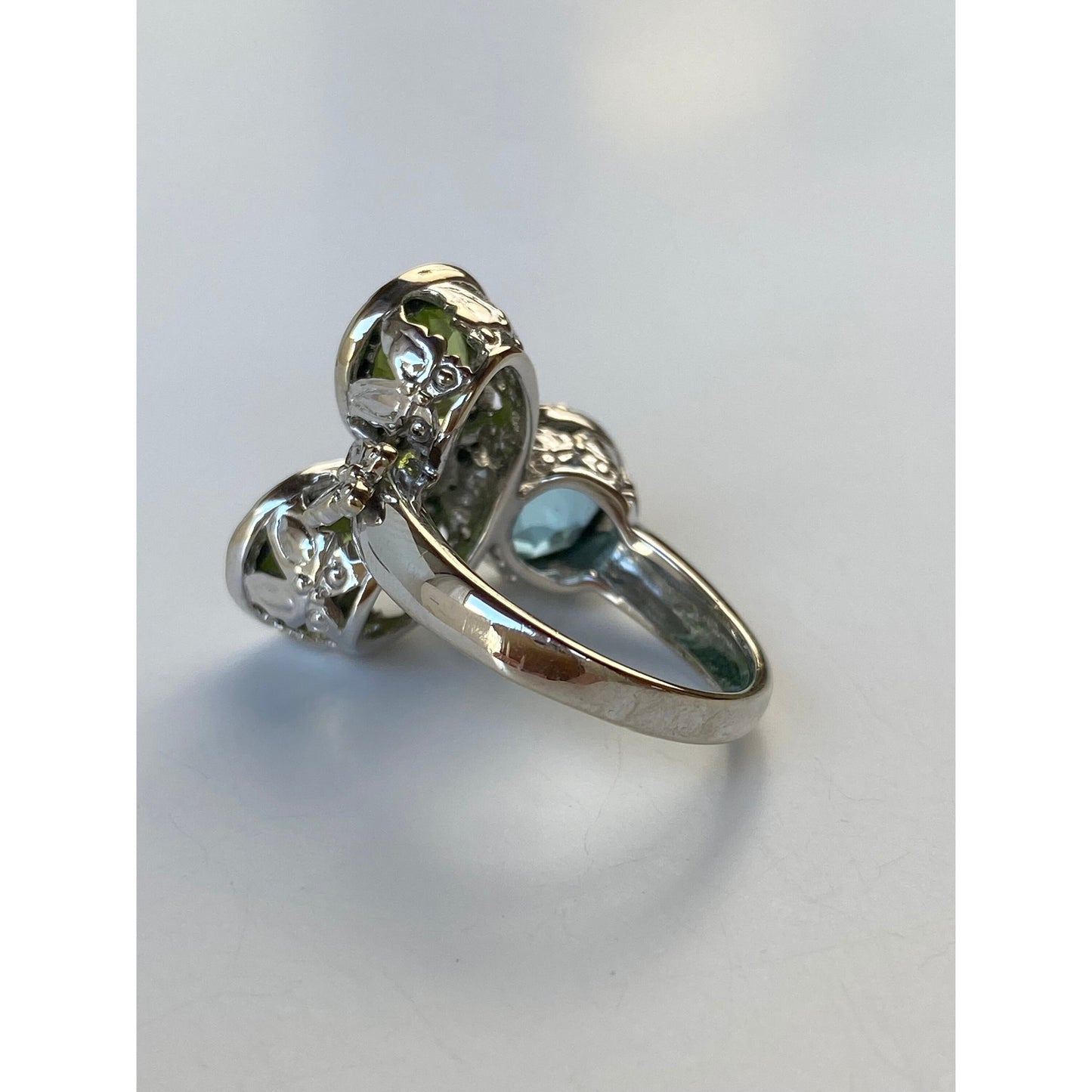 Vintage Solid 14k White Gold Topaz Peridot Clear Sapphire Ring - Size 6.5