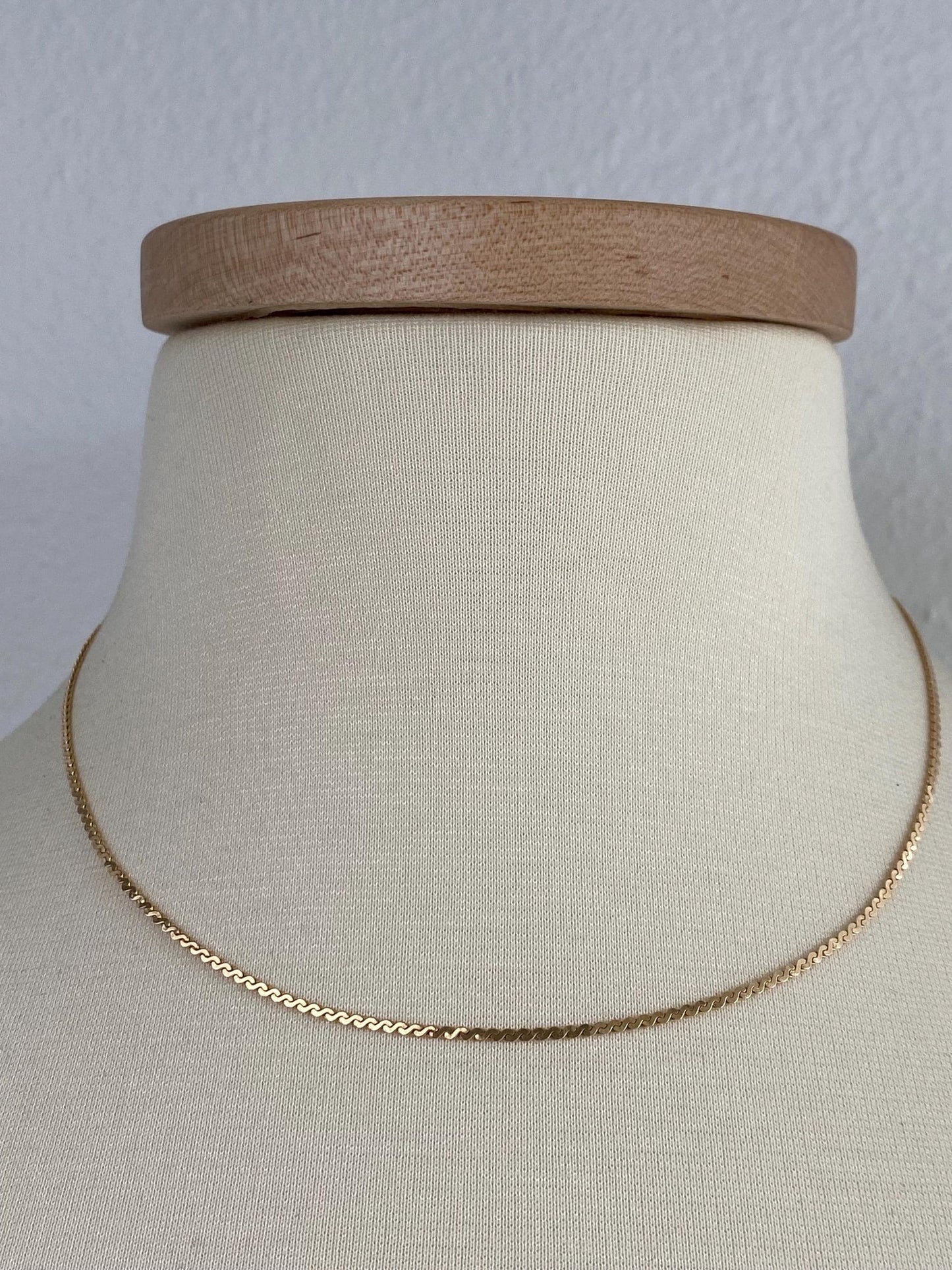 Vintage Solid 14k Yellow Gold Serpentine Chain Necklace - 17 inches