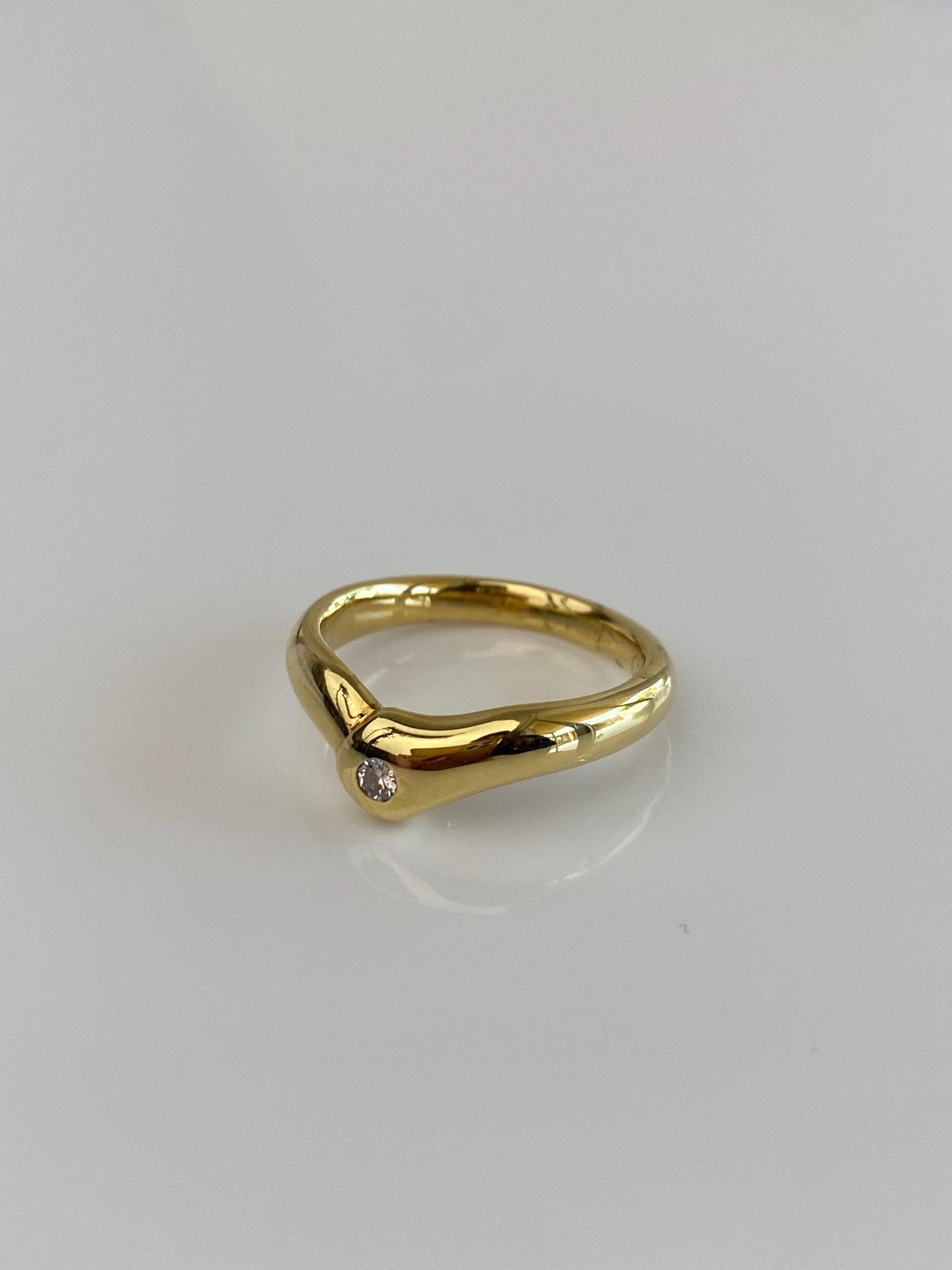 Vintage Solid 18k Yellow Gold Diamond Chevron Ring - Size 5.75