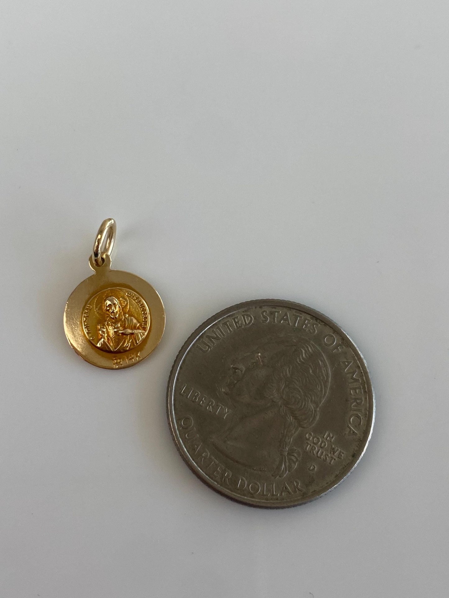 Vintage Solid 14k Yellow Gold Queen of The Holy Scapular 'Protect Us' Religious Charm