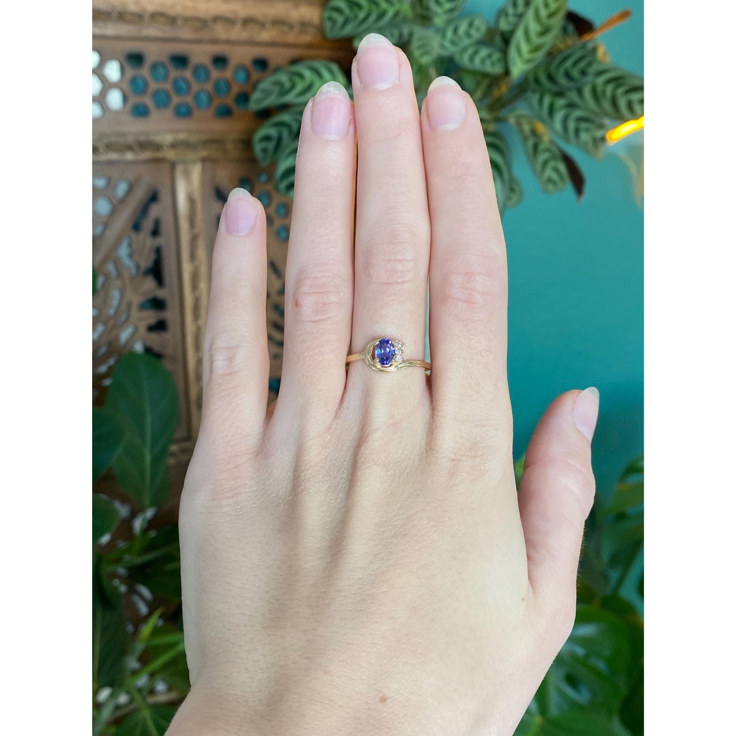Solid 14k Yellow Gold Diamond Tanzanite Ring - Size 7.75