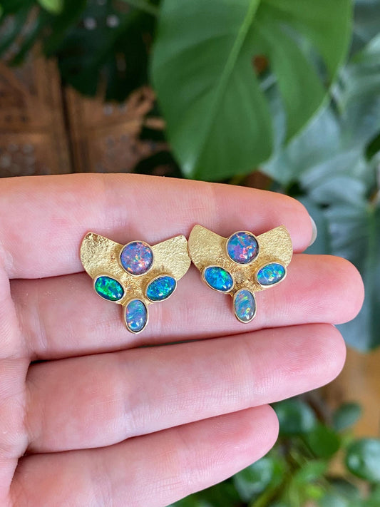 Vintage Solid 18k Yellow Gold Opals Reticulated Drop Earrings
