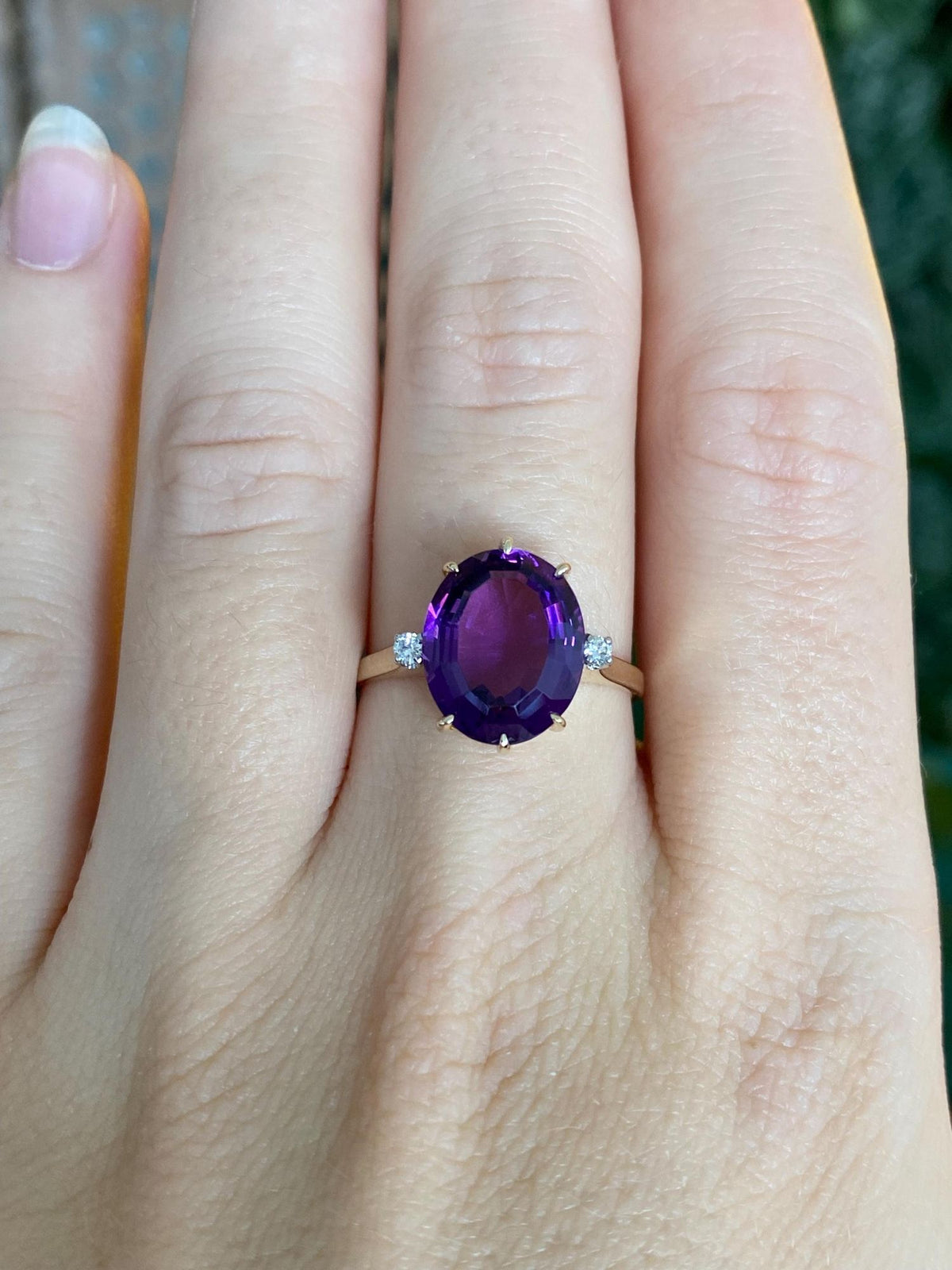 Vintage Solid 14k Yellow Gold Amethyst Diamonds Ring - Size 7.75
