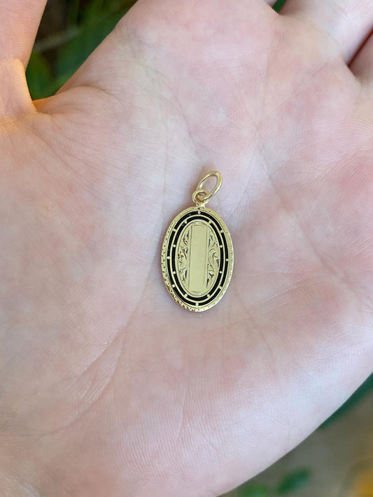 Vintage Solid  14k Yellow Gold Enamel Designed Cufflink Conversion Charm