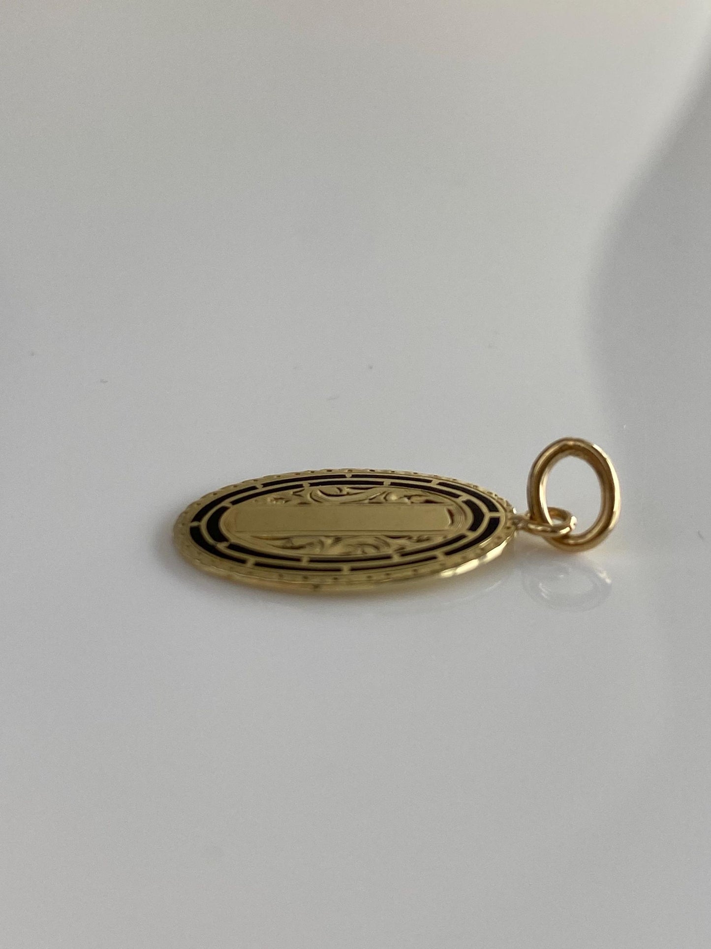Vintage Solid  14k Yellow Gold Enamel Designed Cufflink Conversion Charm