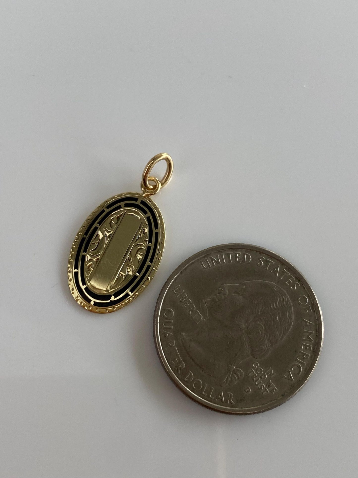 Vintage Solid  14k Yellow Gold Enamel Designed Cufflink Conversion Charm