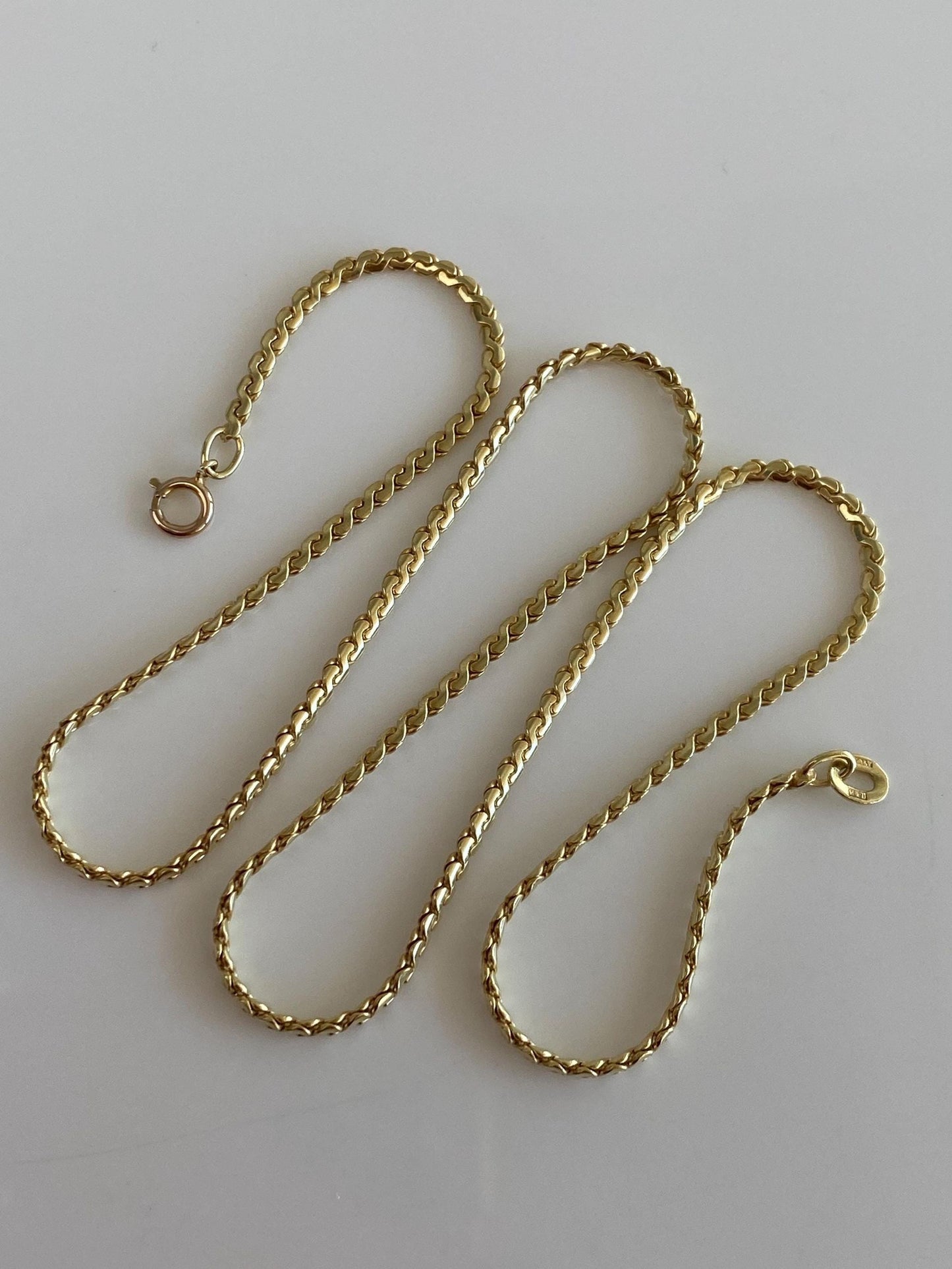 Vintage Solid 14k Yellow Gold Chunky Serpentine Chain Necklace - 15.75 inches