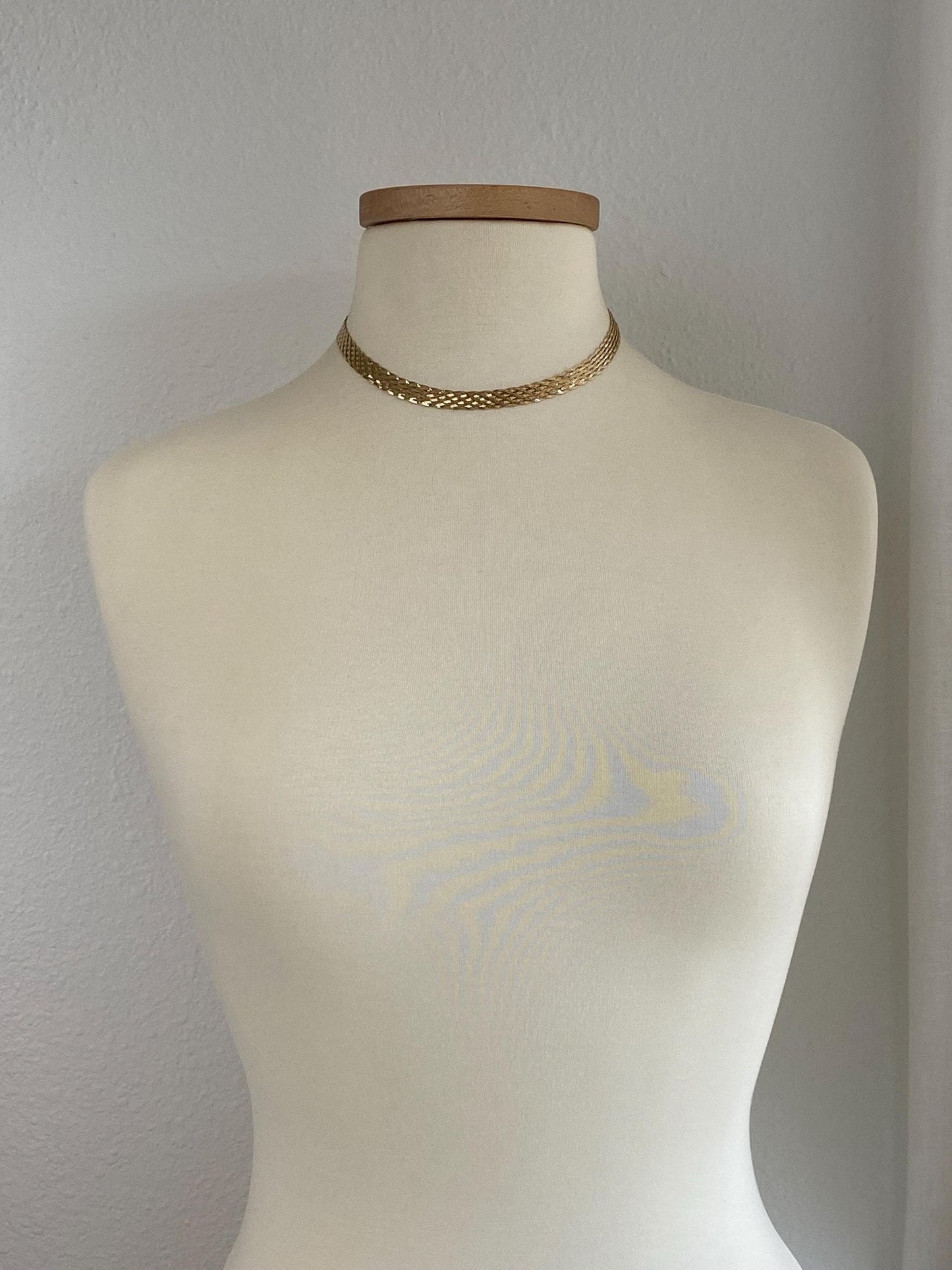 Vintage Solid 14k Yellow Gold Woven Flat Chain Necklace - 16 inches