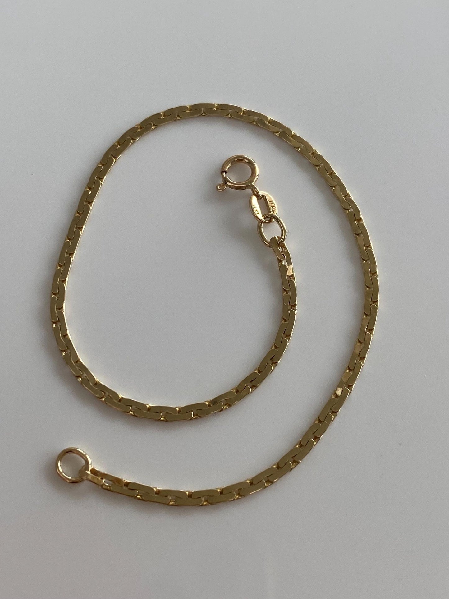 Vintage Solid 14k Yellow Gold C Link Flat Chain Bracelet - 8 inches