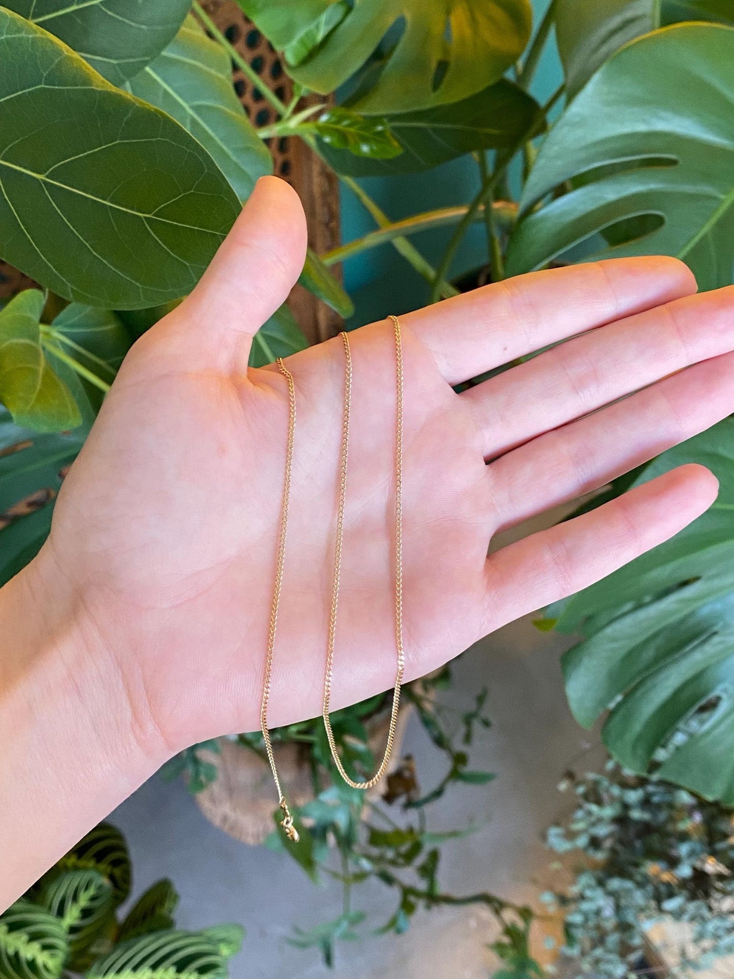 Vintage Solid 14k Yellow Gold Dainty Curb Chain Necklace - 22.5 inches