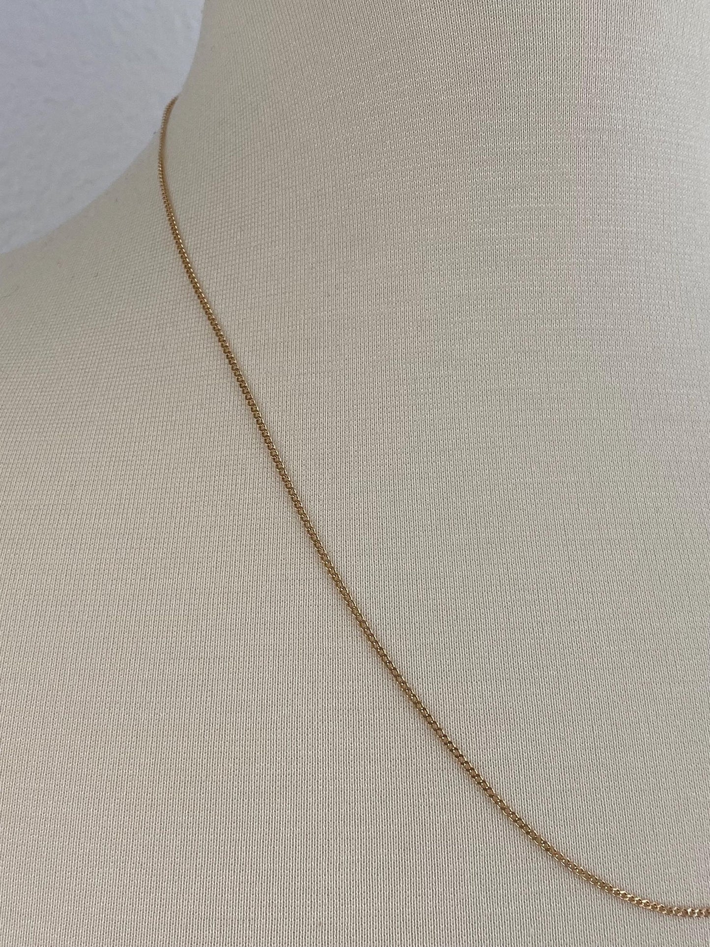 Vintage Solid 14k Yellow Gold Dainty Curb Chain Necklace - 22.5 inches