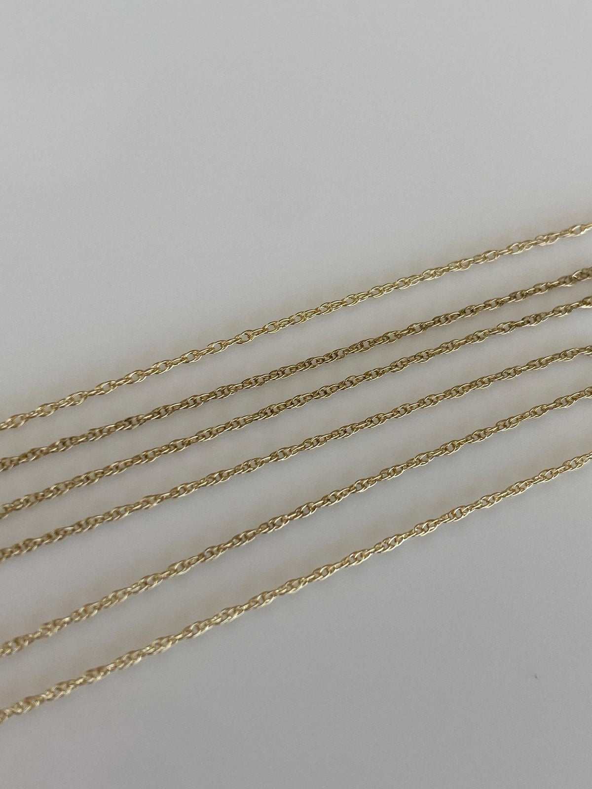 Vintage Solid 10k Yellow Gold Dainty Chain Necklace - 18.25 inches