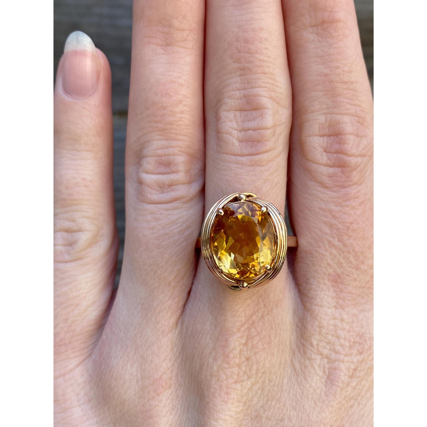 Vintage Solid 18k Yellow Gold Citrine Cocktail Ring - Size 10