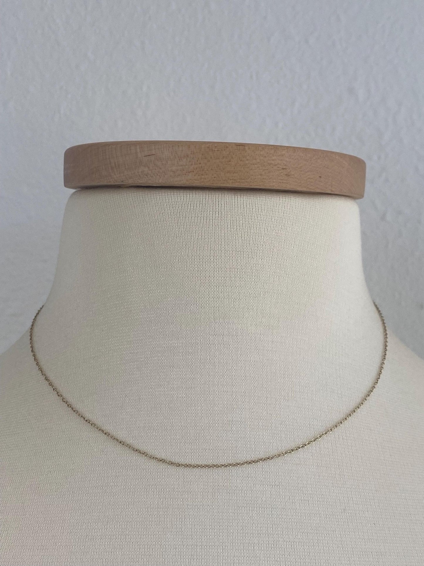 Vintage Solid 9k Yellow Gold Cable Chain Necklace - 16.5 inches