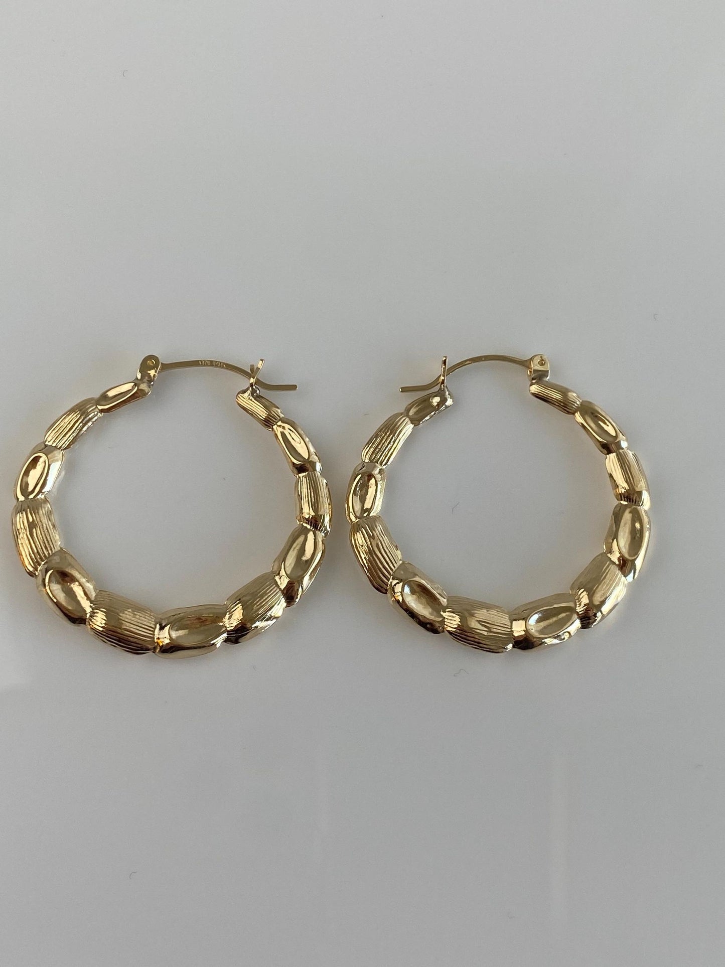 Vintage 14k Yellow Gold Textured Hoop Earrings