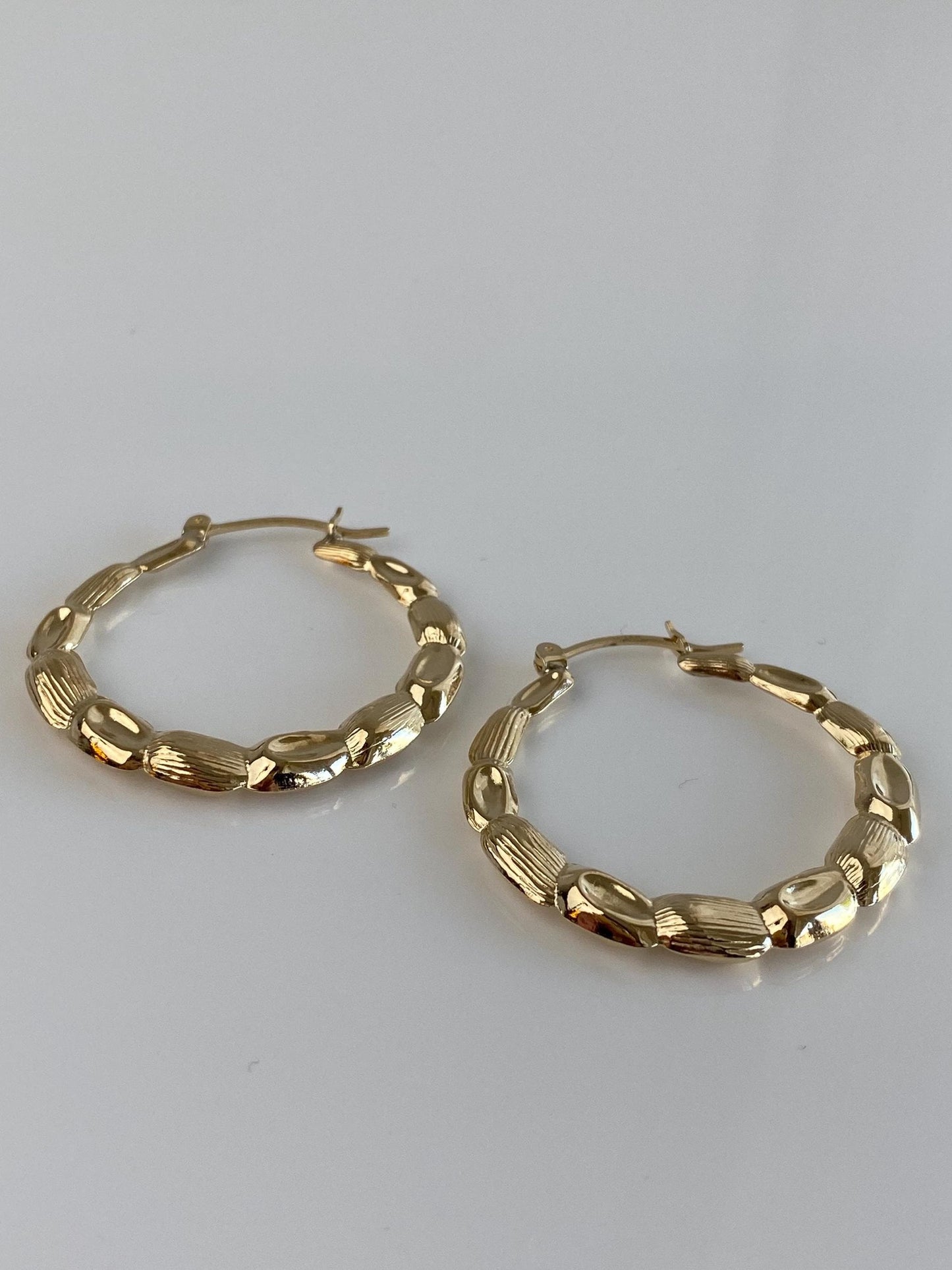 Vintage 14k Yellow Gold Textured Hoop Earrings