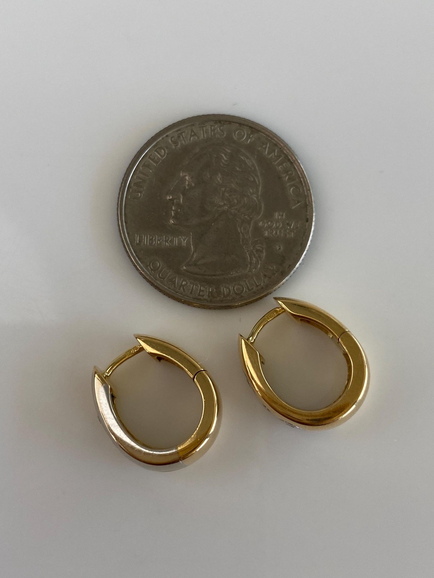 Vintage Solid 18k White & Yellow Gold Clear Sapphire Dotted Hoop Earrings
