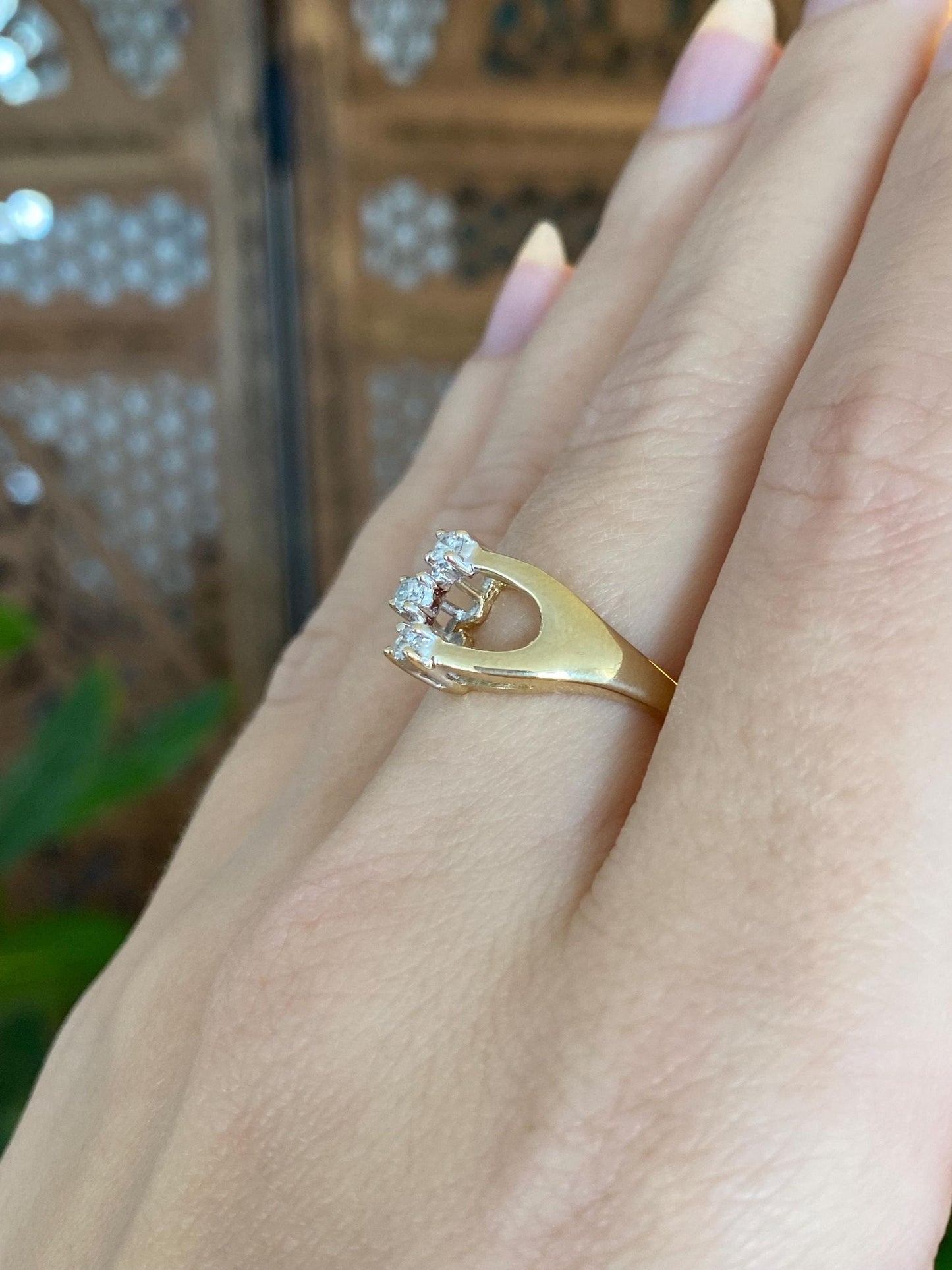 Vintage Solid 14k Yellow Gold Diamond Design Ring - Size 6