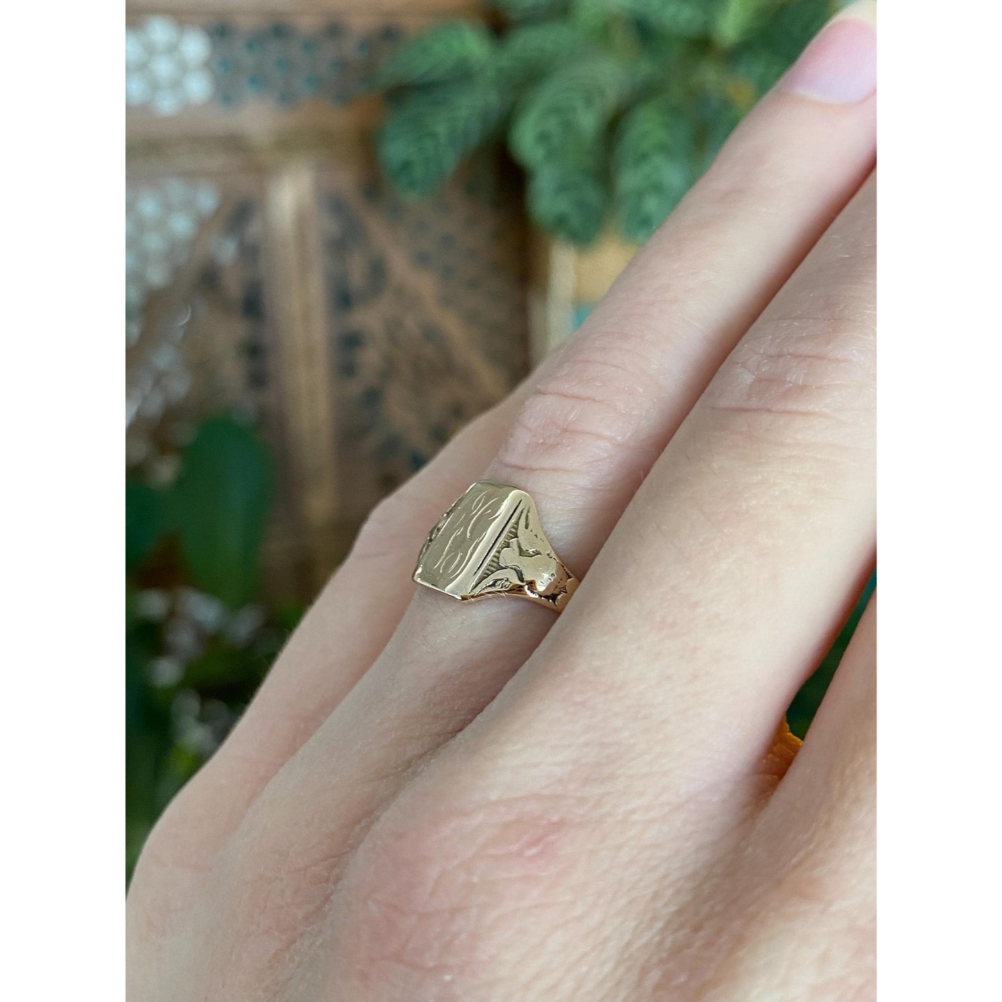 Vintage Solid 10k Yellow Gold Monogram Signet Ring - Size 5.5