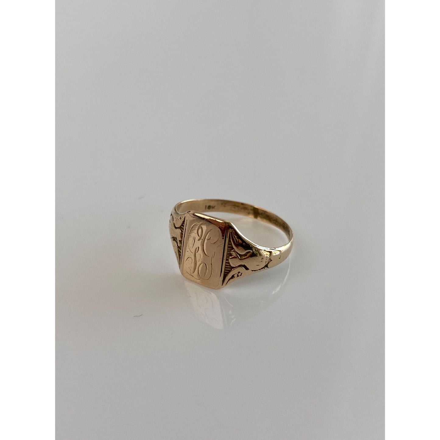 Vintage Solid 10k Yellow Gold Monogram Signet Ring - Size 5.5