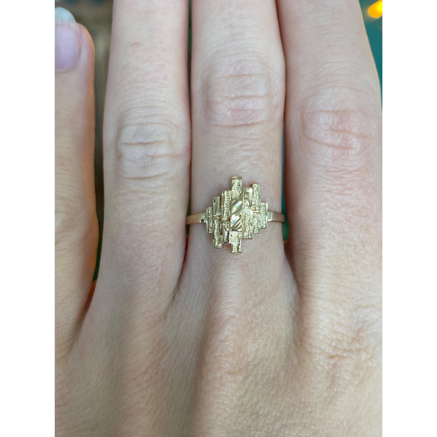 Vintage Solid 10k Yellow Gold Diamond Cut Cubist Ring - Size 7