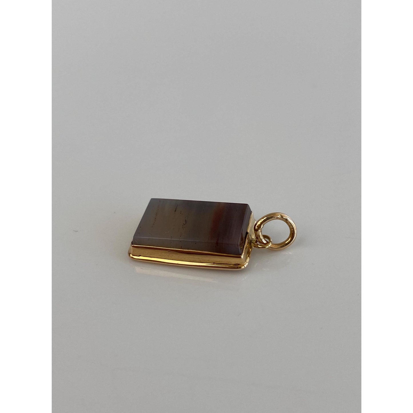 Vintage Solid 10k Yellow Gold Agate Charm