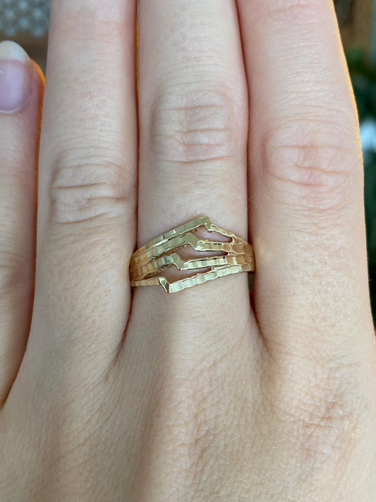 Vintage Solid 14k Yellow Gold Diamond Cut Open Work Ring - Size 8.75