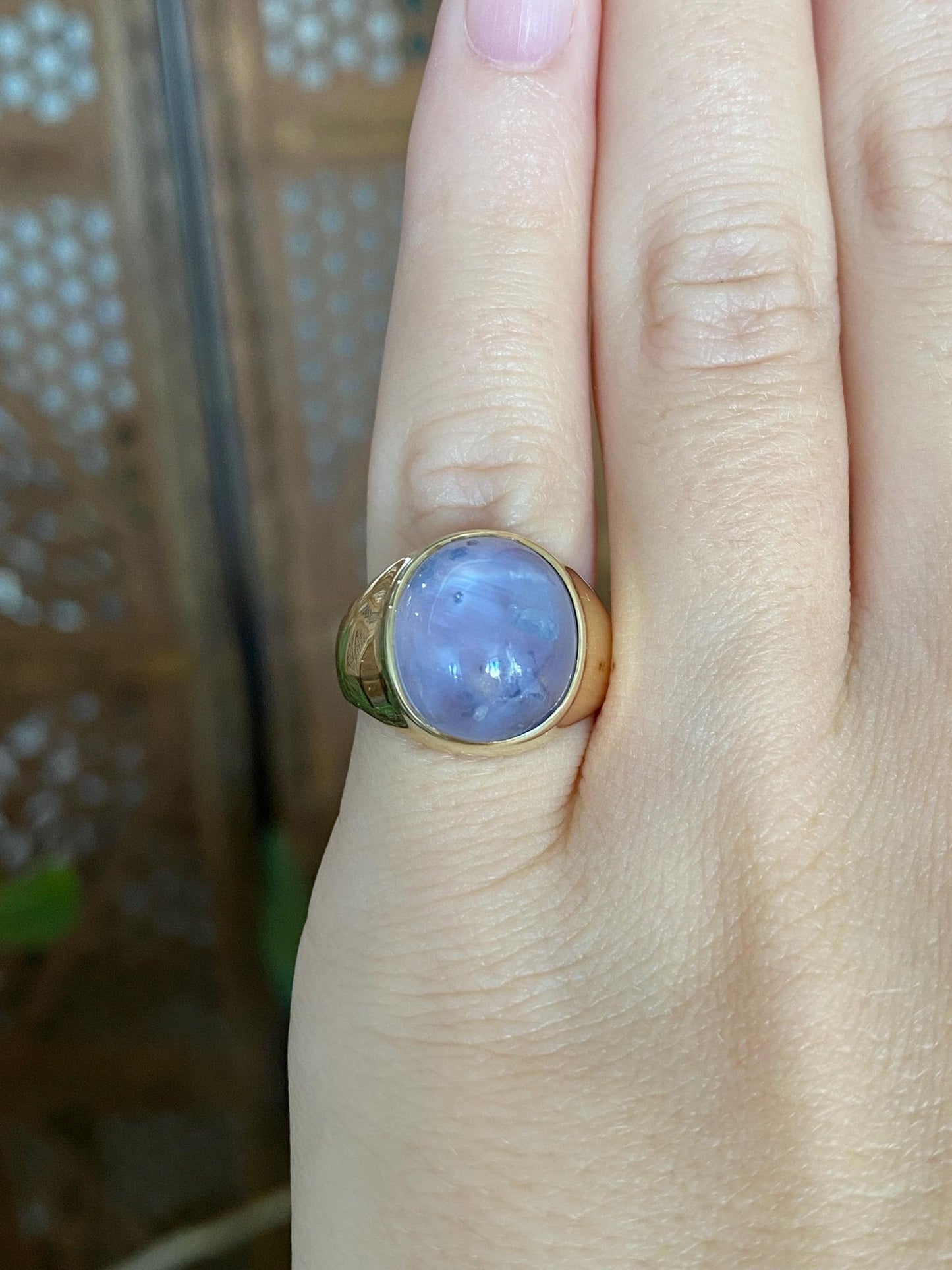 Vintage Solid 18k Yellow Gold Blue Star Sapphire Cabochon Signet Ring - Size 4.75