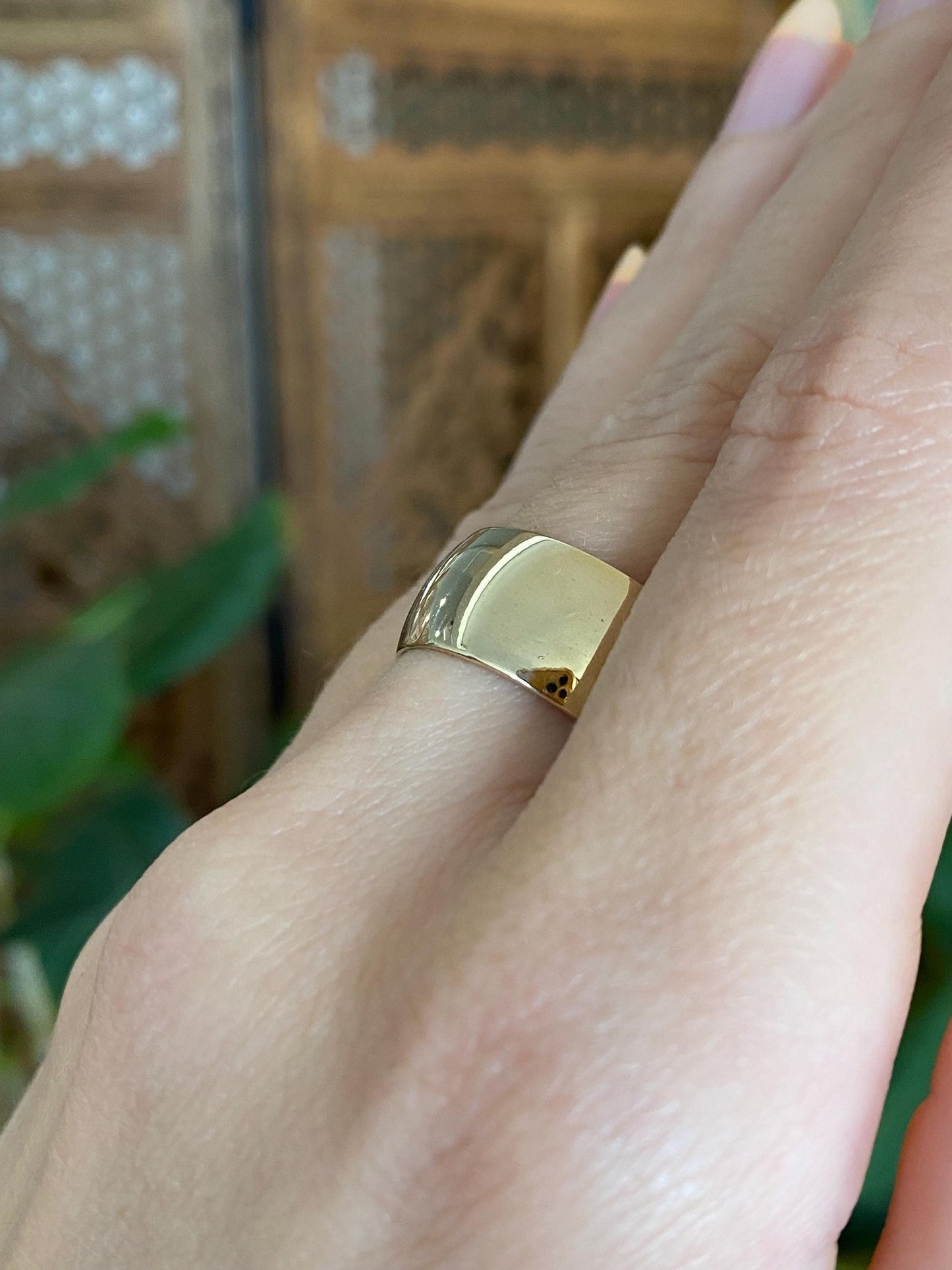Vintage Solid 14k Yellow Gold Wide Ring Band - Size 8.25