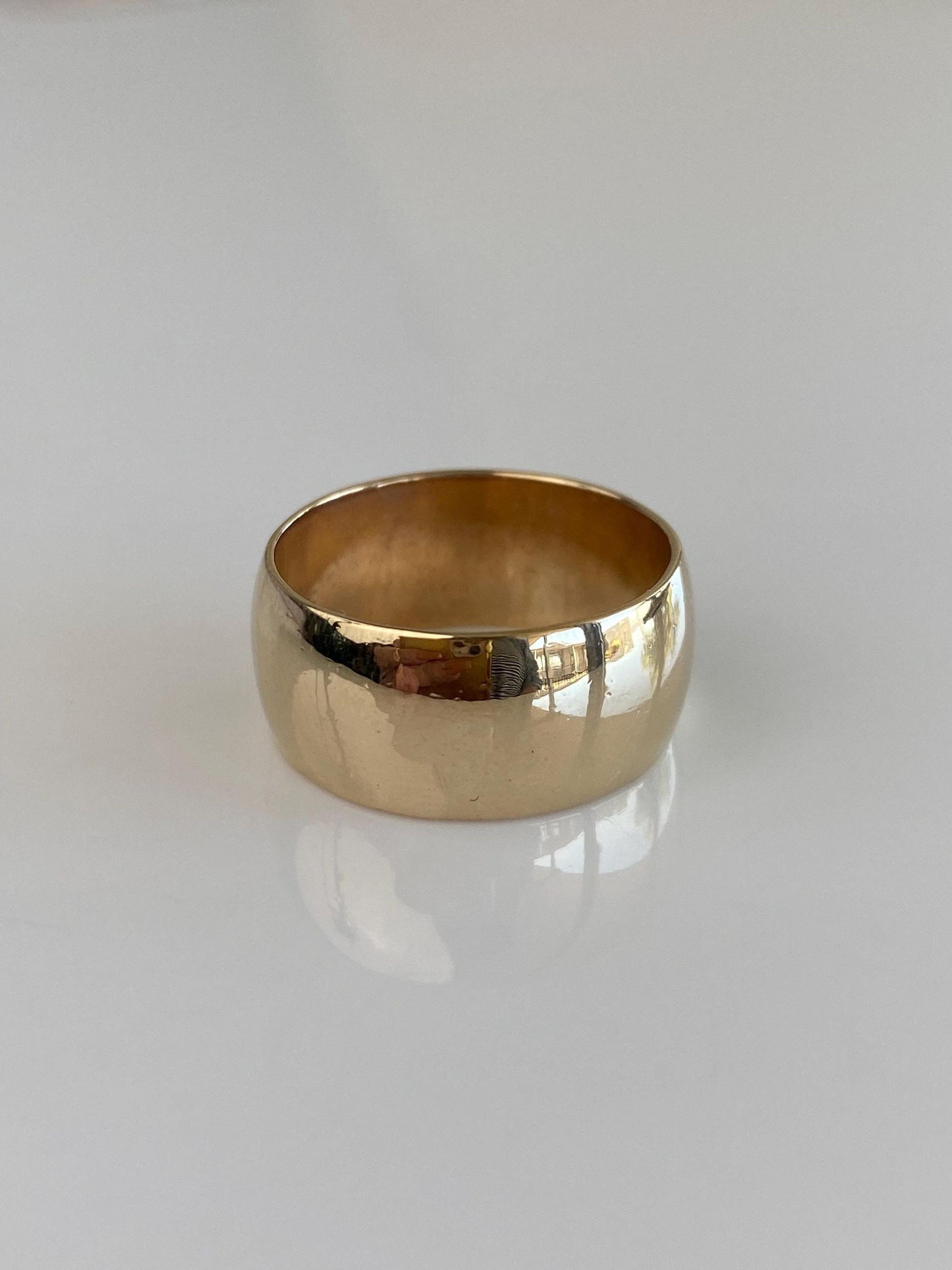 Vintage Solid 14k Yellow Gold Wide Ring Band - Size 8.25