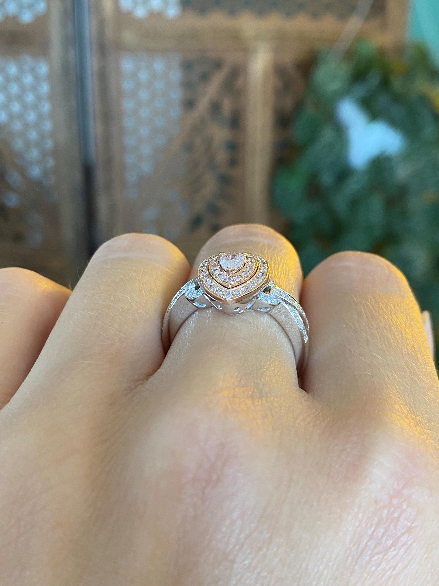 Vintage Solid 14k Rose & White Gold Diamonds Heart Ring - Size 7