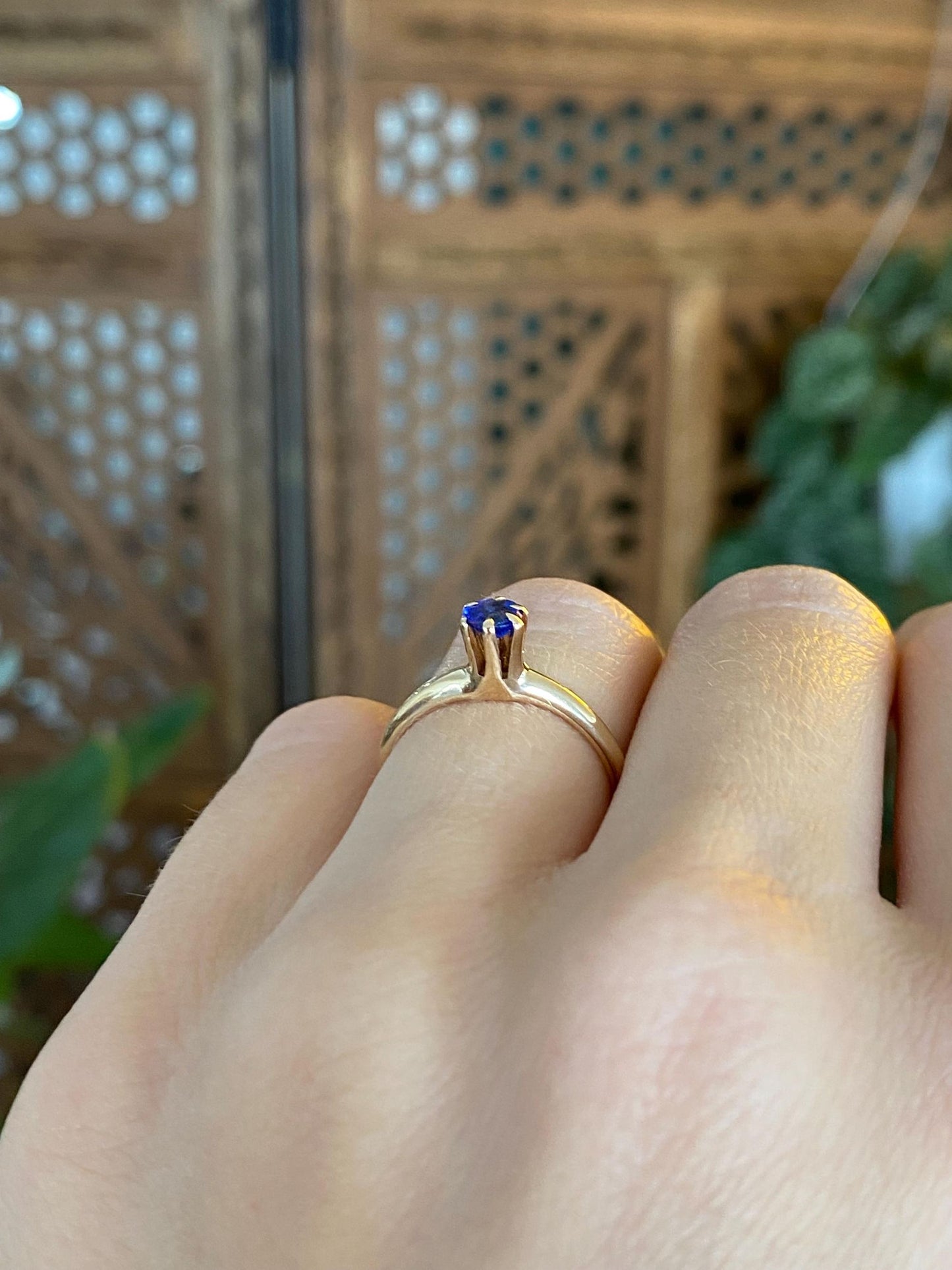 Solid 14k Yellow Gold Blue Cubic Zirconia Ring - Size 5.25