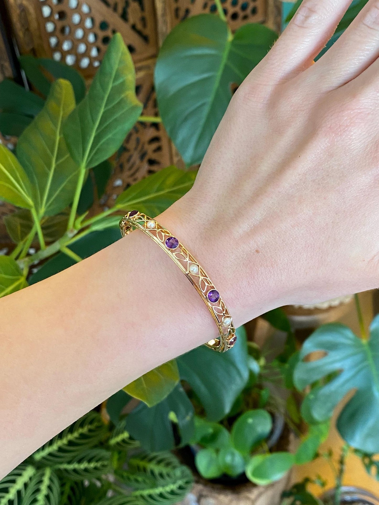 Vintage Solid 14k Yellow Gold Pearl Amethyst Open Work Bangle Bracelet