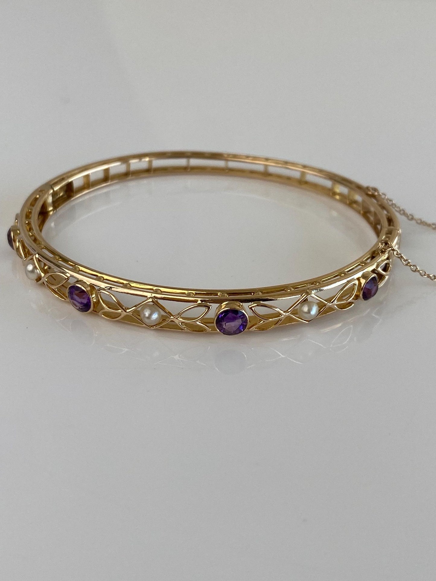 Vintage Solid 14k Yellow Gold Pearl Amethyst Open Work Bangle Bracelet