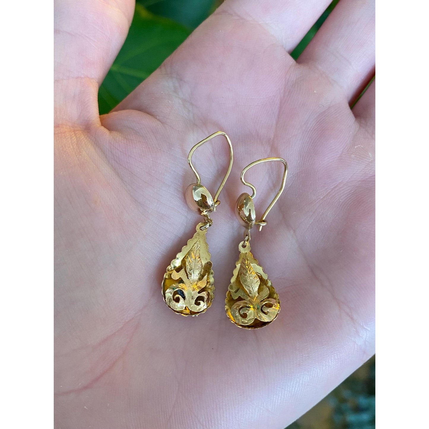 Vintage Solid 14k Yellow Gold Diamond Cut Open Work Dangle Earrings