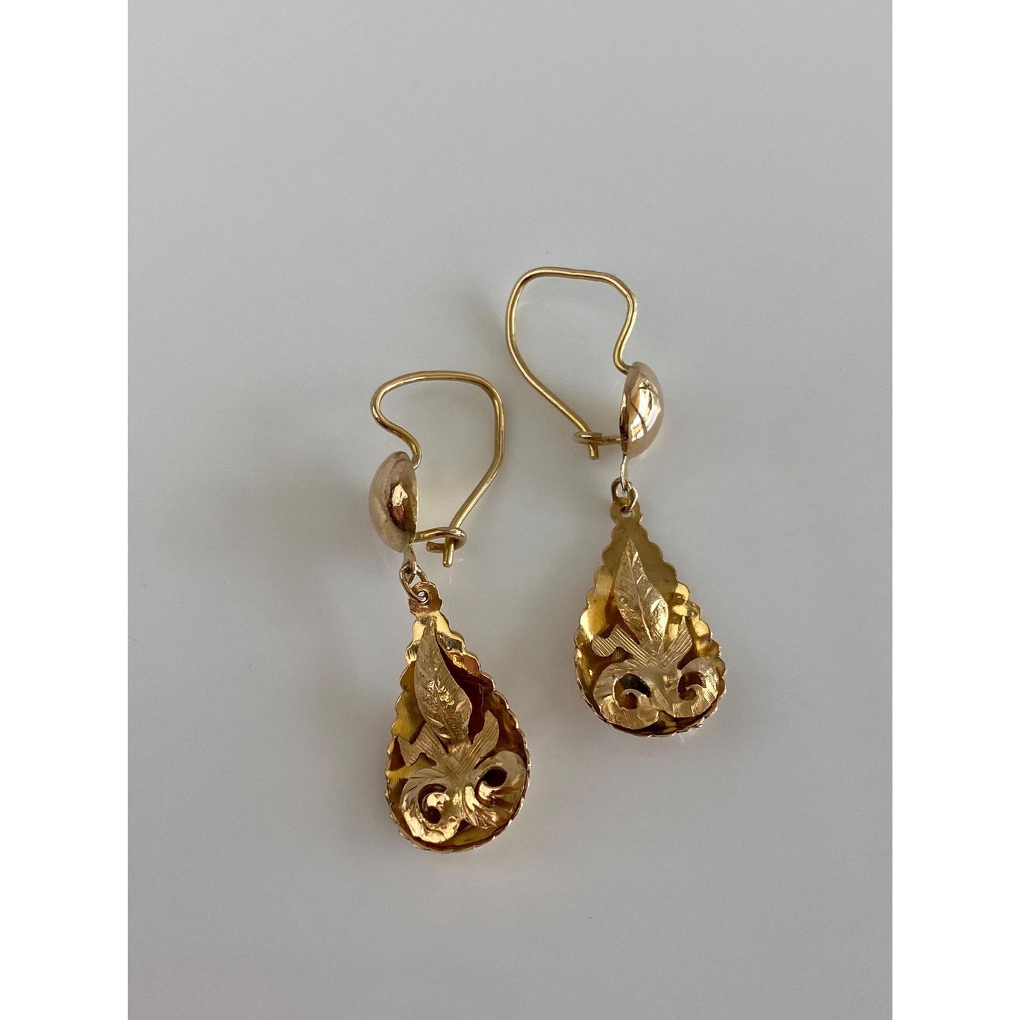 Vintage Solid 14k Yellow Gold Diamond Cut Open Work Dangle Earrings