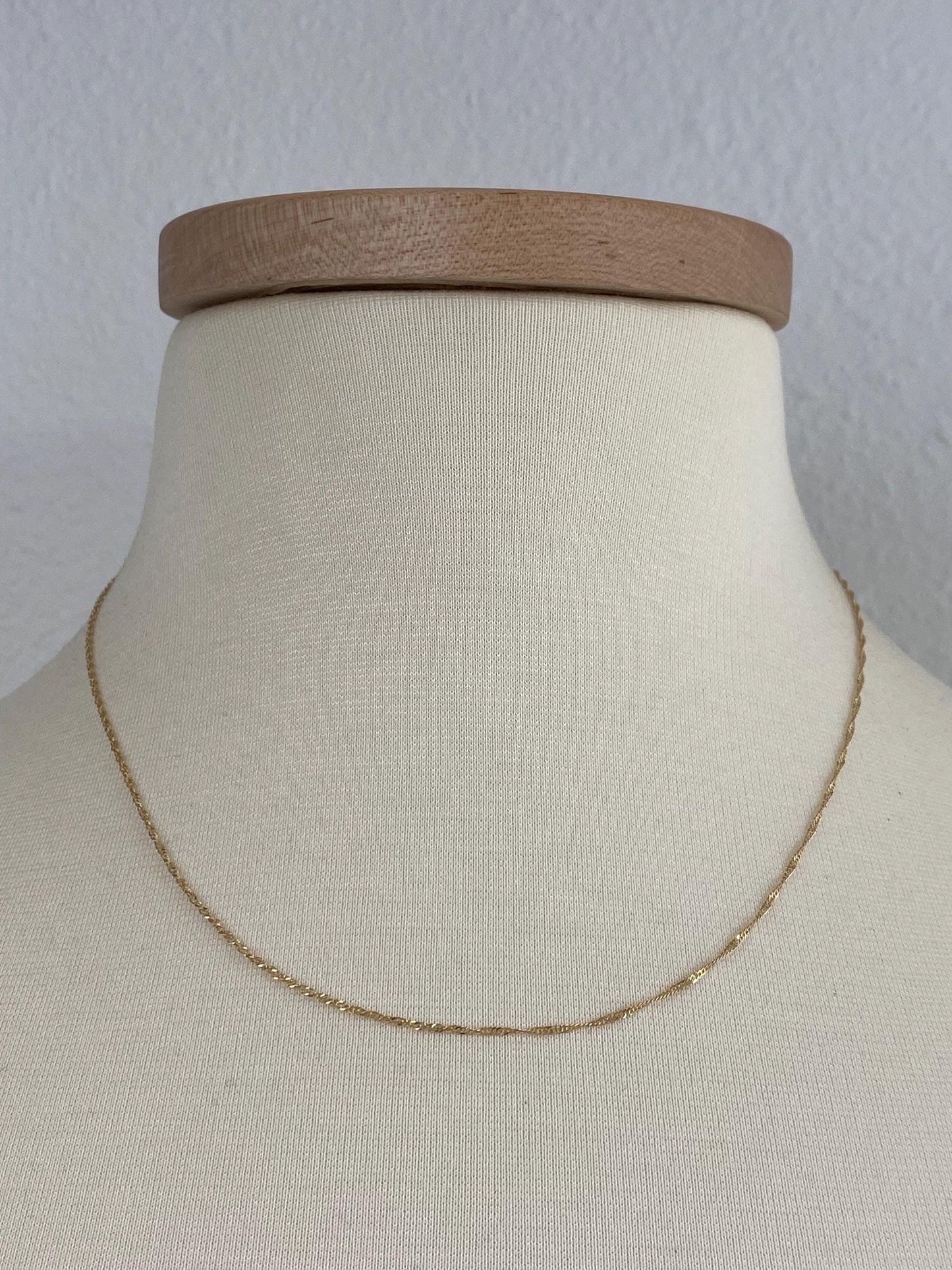 Vintage Solid 14k Yellow Gold Dainty Twist Chain Necklace - 18 inches