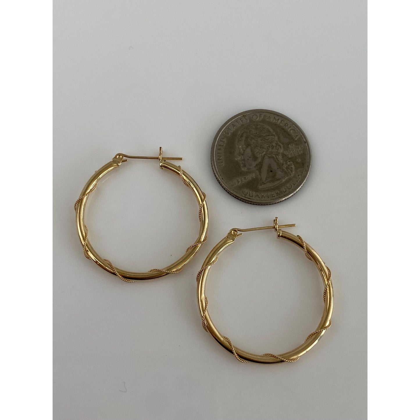 Vintage 14k Yellow Gold Twist Hoop Earrings